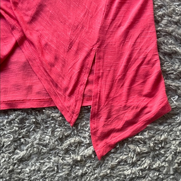 NWT-INC Women”s Top with Cold Shoulder & Key hole Neckline. Embroidered accents - Picture 2 of 9